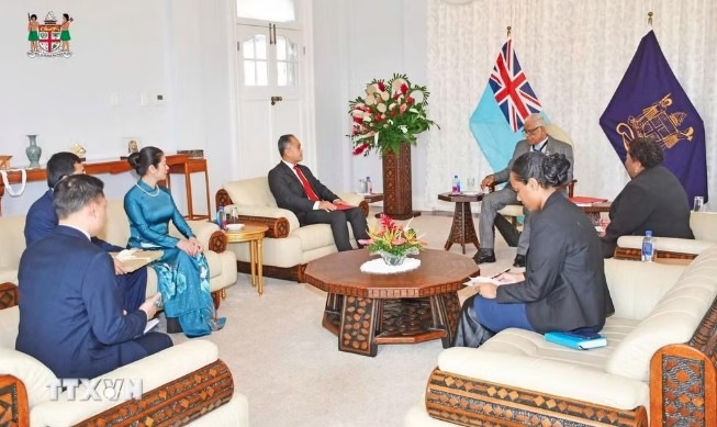 Fiji President praises Vietnam’s rising international role and standing